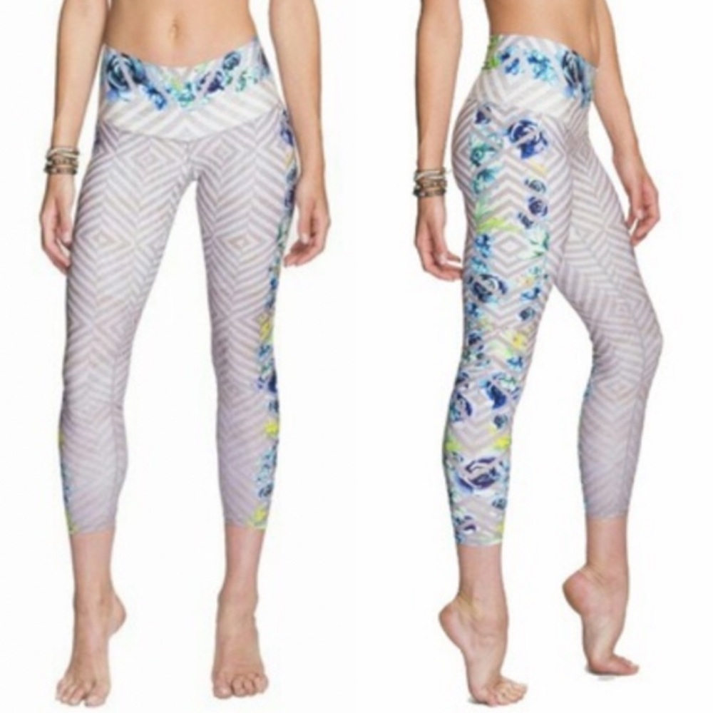 Niyama Sol Desert Bloom Succulent Floral Striped Beachcomber Crop Legging